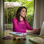 Como-manejar-mejor-tus-correos-Simone-Reis-Productividad-Creativa